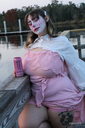 Sweet Outdoor Clowngirl Date