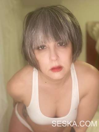 Solo Sex in My White Bra and Thong