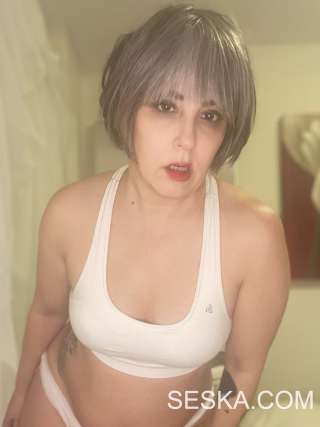 Solo Sex in My White Bra and Thong