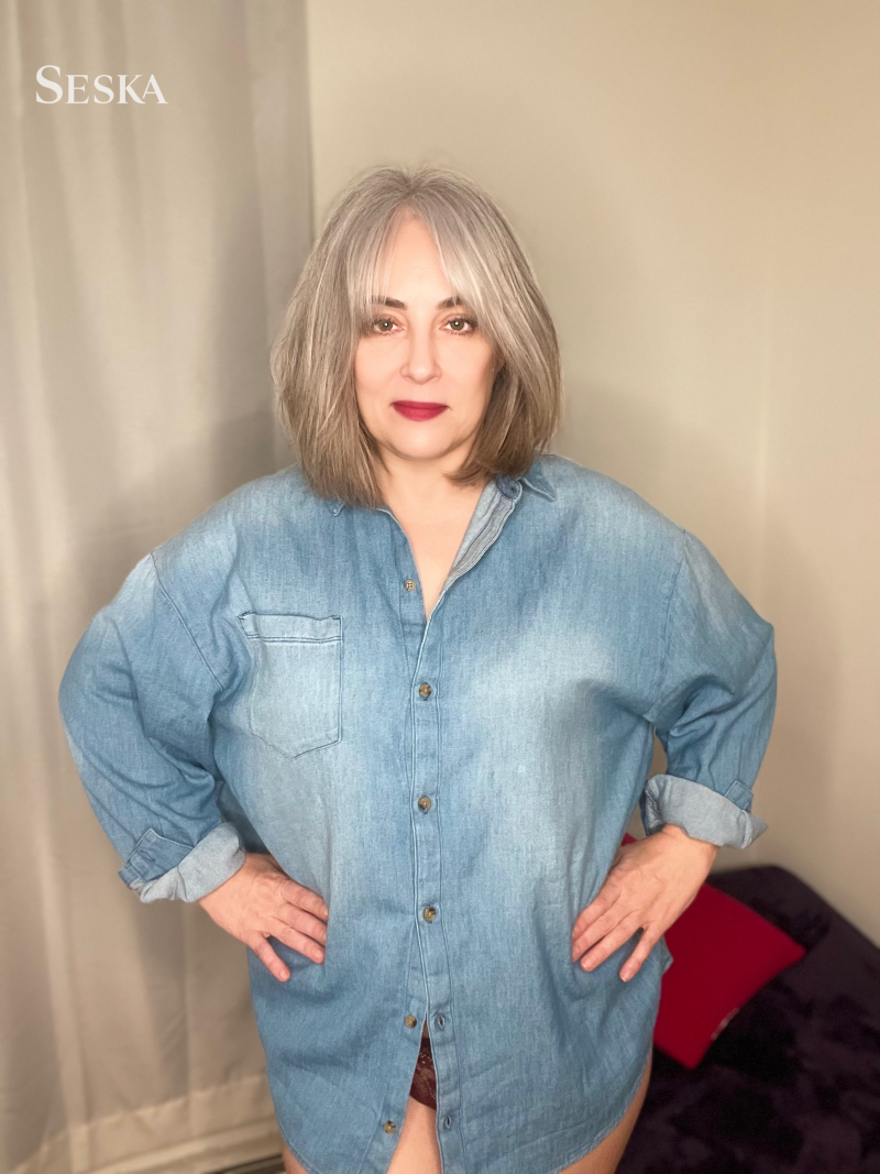 Cosy & Curvy Striptease