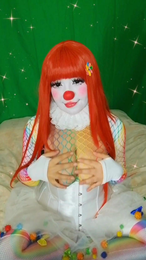 Boobee’s Big Top Titty Tease