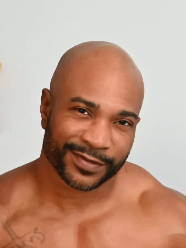 Dee Steel