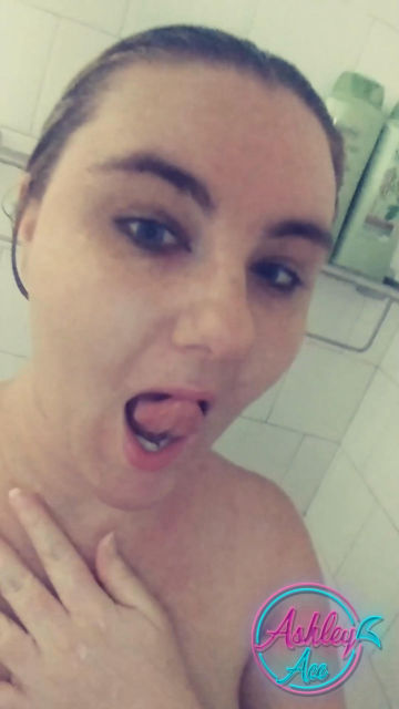 Shower time With Ashley Ace - 2-8-2018