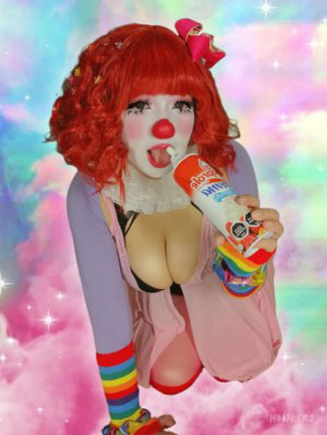 Sweet Treat: Whipped Cream Tit Tease