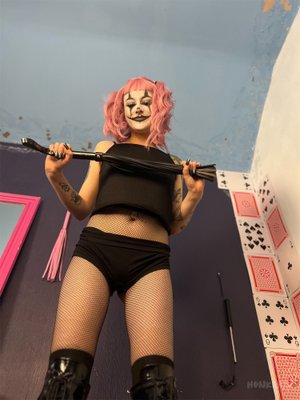 Worship Cuckles: Hairy Clown Body Worship